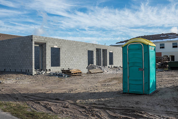 Portable Toilet Options We Offer in East Hills, NY